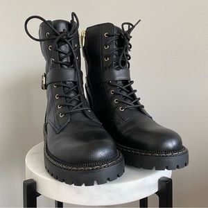 Vince Camuto Black Repla Boots